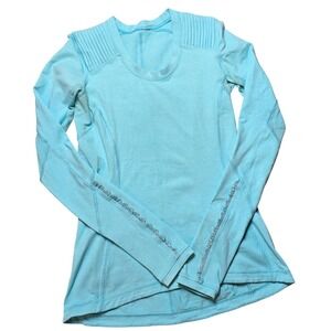 Lululemon Long Sleeve Active Top Size 6 Light Blue Ribbed Shoulder Workout Shirt
